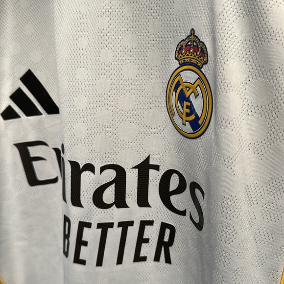 Kylian Mbappe Real Madrid adidas 2024/25 Home Authentic Player Jersey - White - Picture 5 of 6